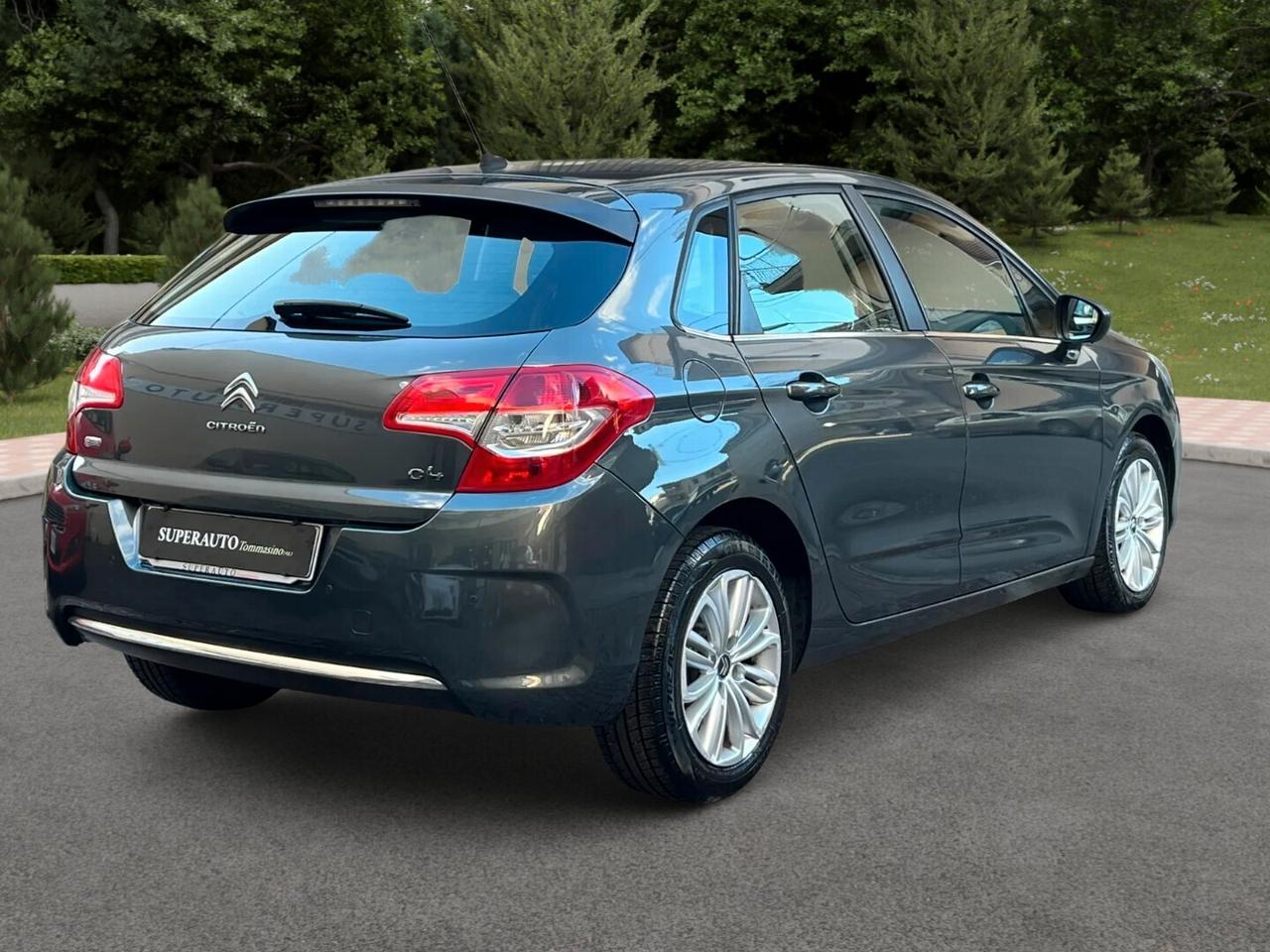Citroen C4 1.6 e-HDi 115 airdream Exclusive