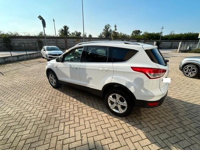 Ford Kuga 2.0 TDCI 120 CV S&S 2WD Titanium