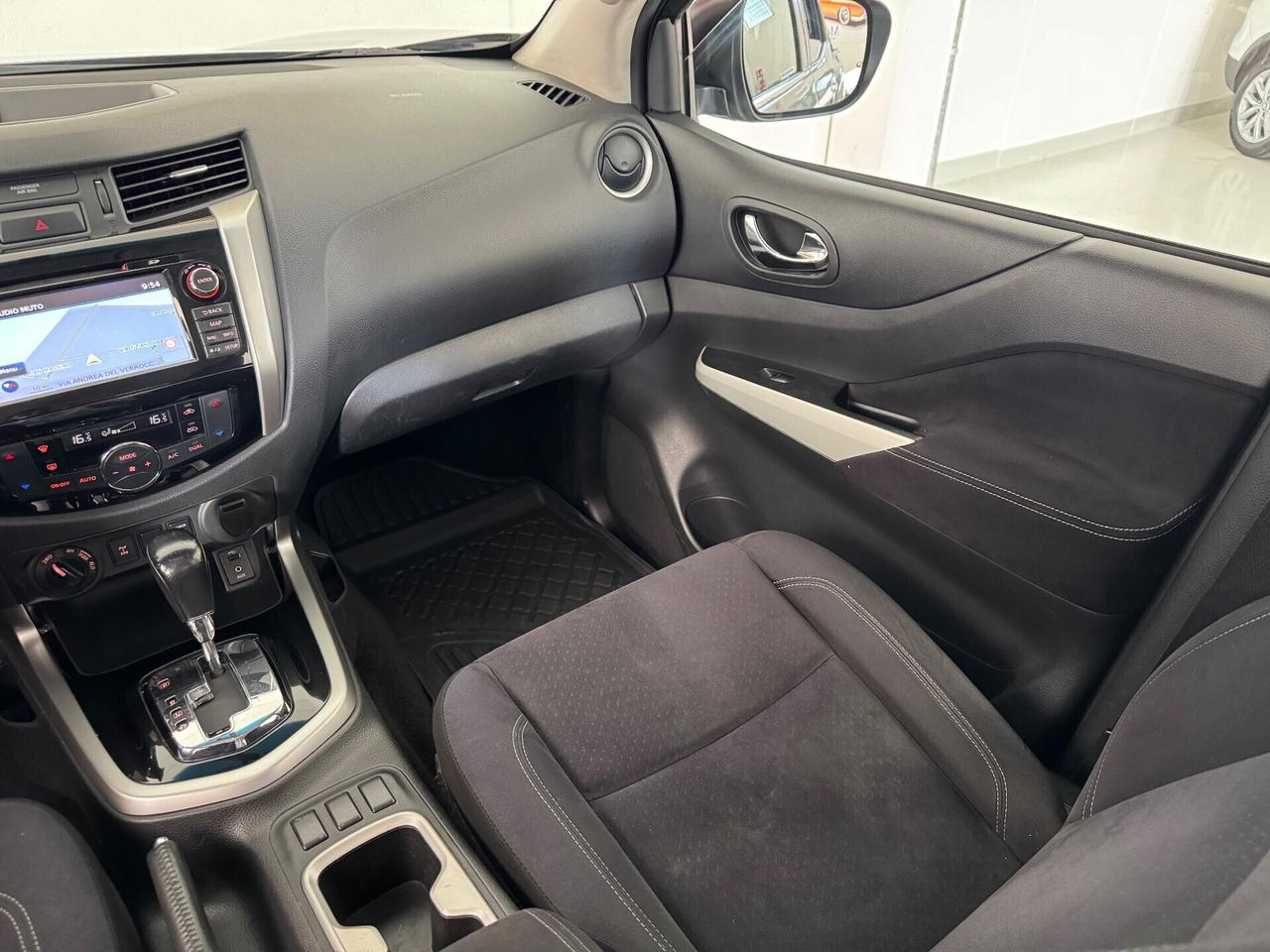 Nissan Navara 2.3 dCi 190 CV 7AT 4WD Double Cab N-Connecta