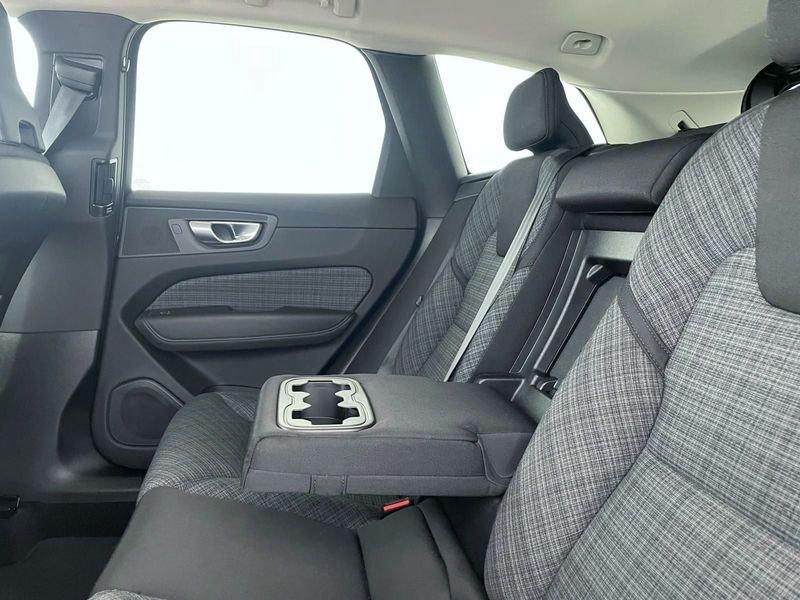 Volvo XC60 B4 (d) automatico Core