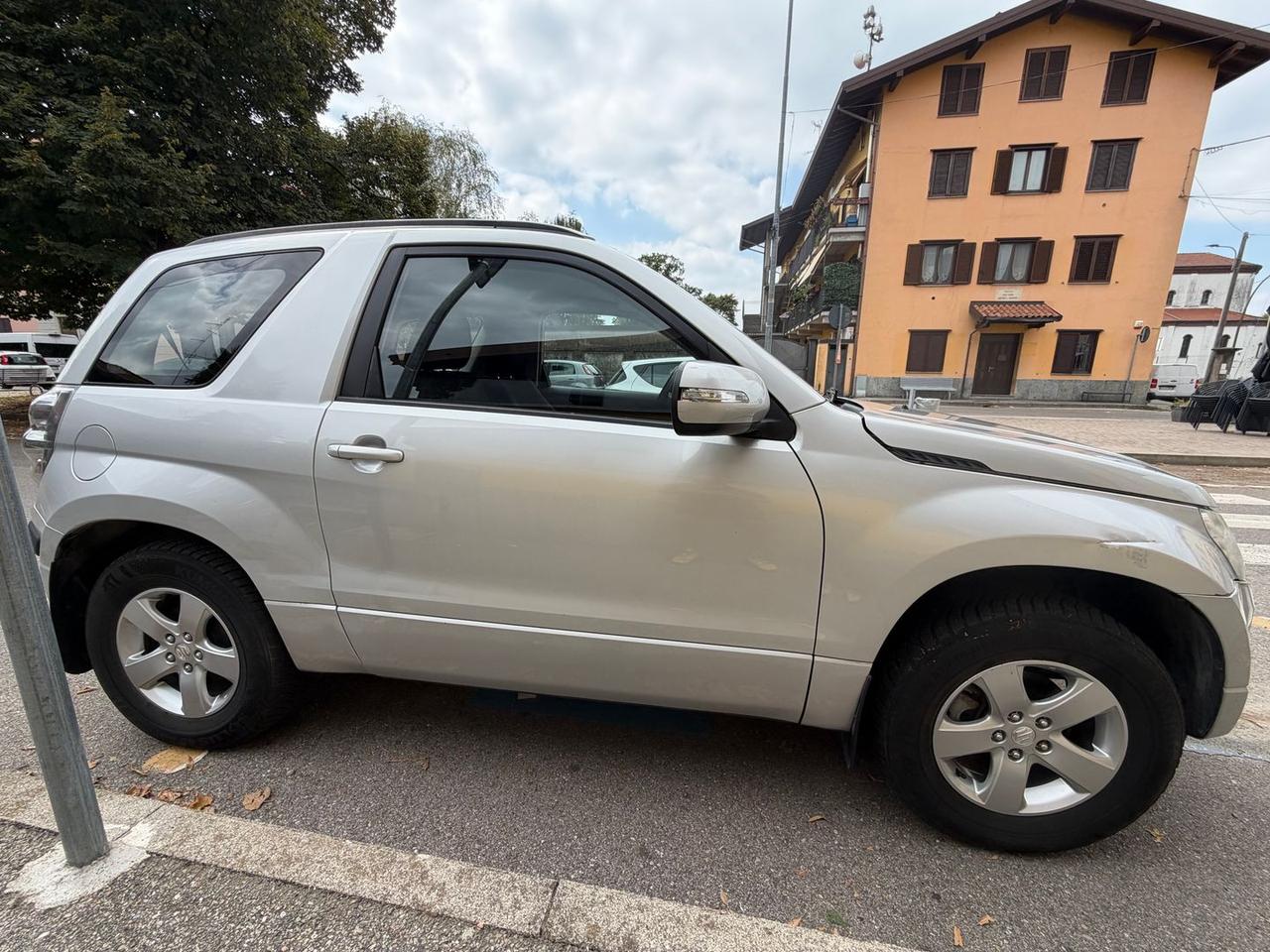 Suzuki Grand Vitara 1.6 EVULUTION #12020