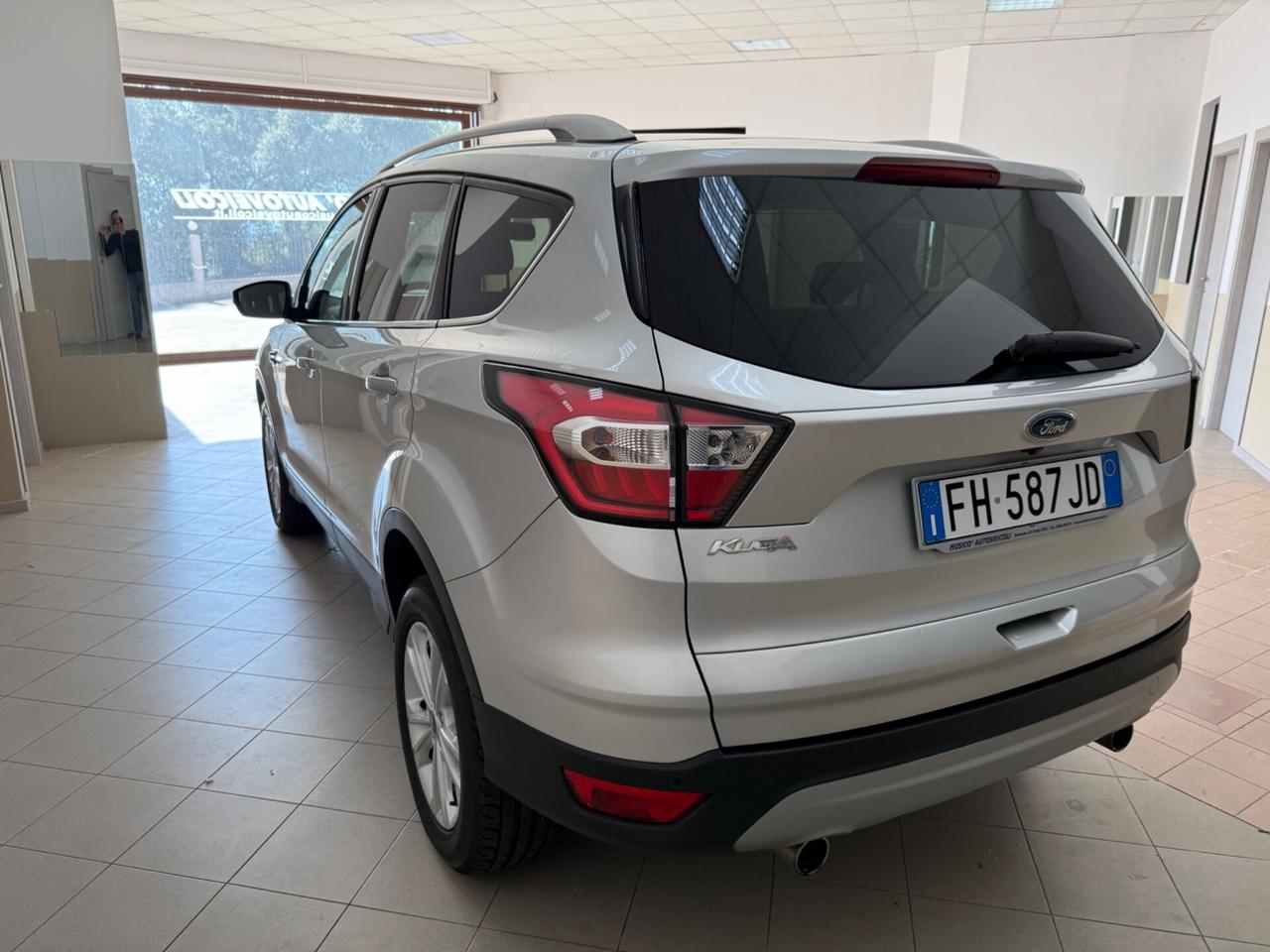 Ford Kuga 1.5 TDCI 120 CV S&S 2WD Titanium