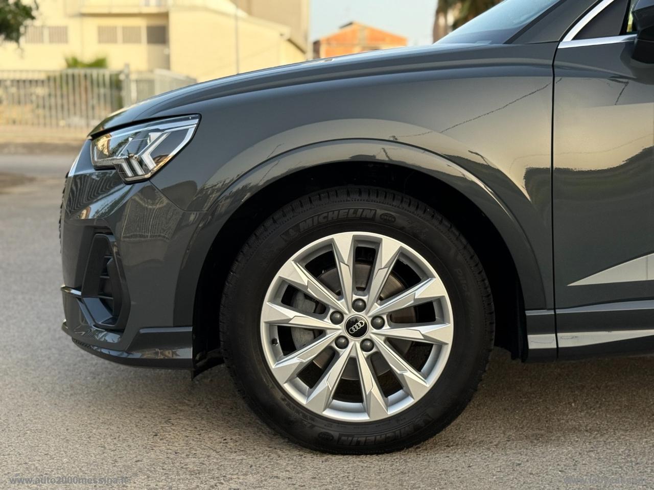 AUDI Q3 SPB 35 TDI S tronic Business Plus