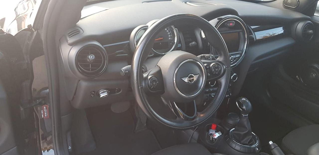 Mini 2.0 Cooper S John Cooper Works