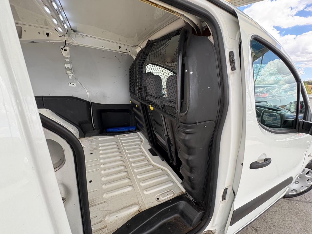 Peugeot PARTNER 3POSTI