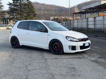 Volkswagen Golf GTI 6 2.0 Tsi DSG