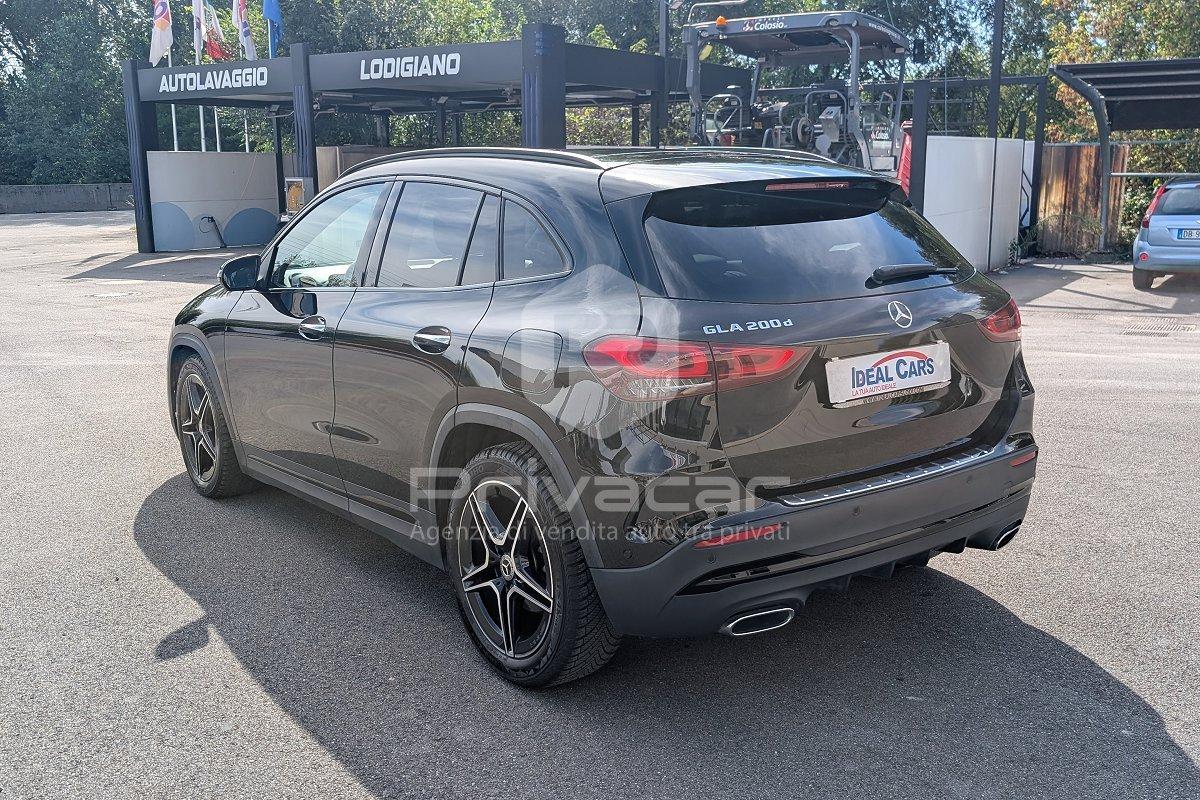 MERCEDES GLA 200 d Automatic AMG Line Premium Plus