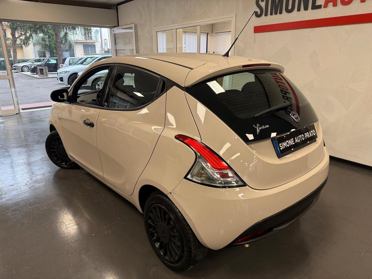 Lancia Ypsilon 1.2 69 CV 5 porte GPL Ecochic Gold