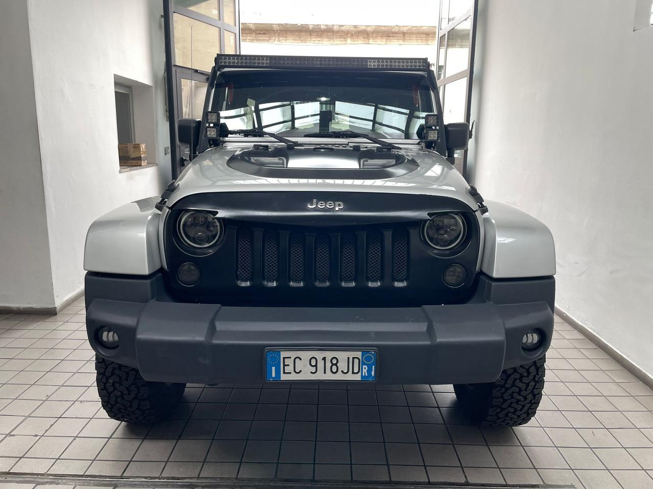 Jeep Wrangler Unlimited 2.8 CRD DPF Sahara