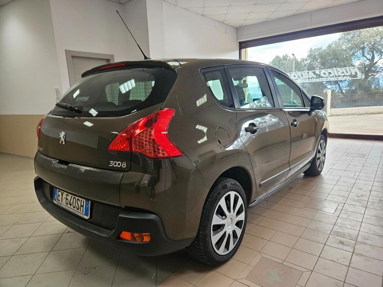 Peugeot 3008 1.6 HDi 112CV Style