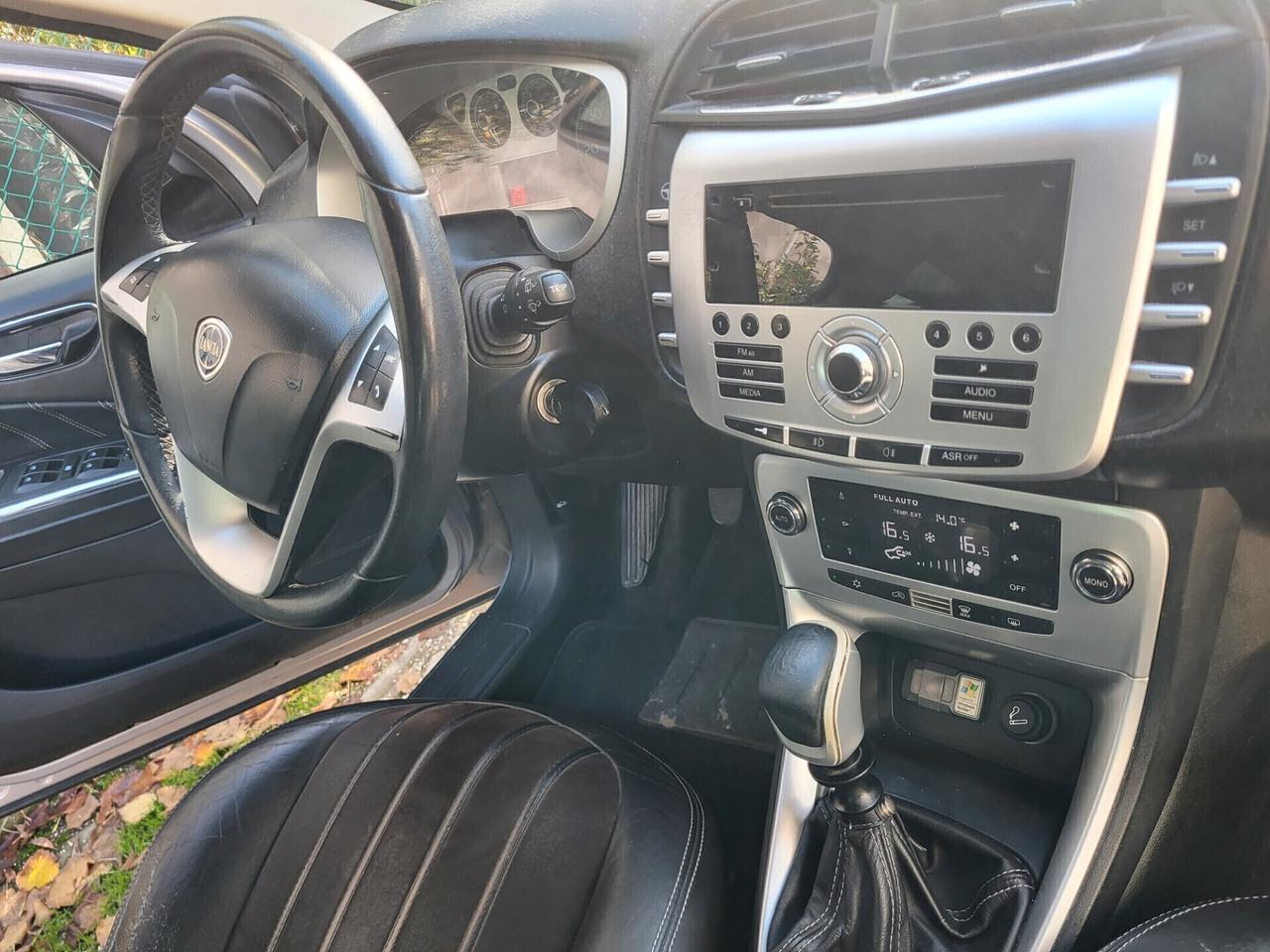 Lancia Delta 1.6 MJT DPF Oro