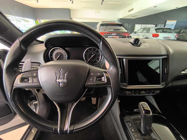MASERATI Levante V6 AWD Gransport