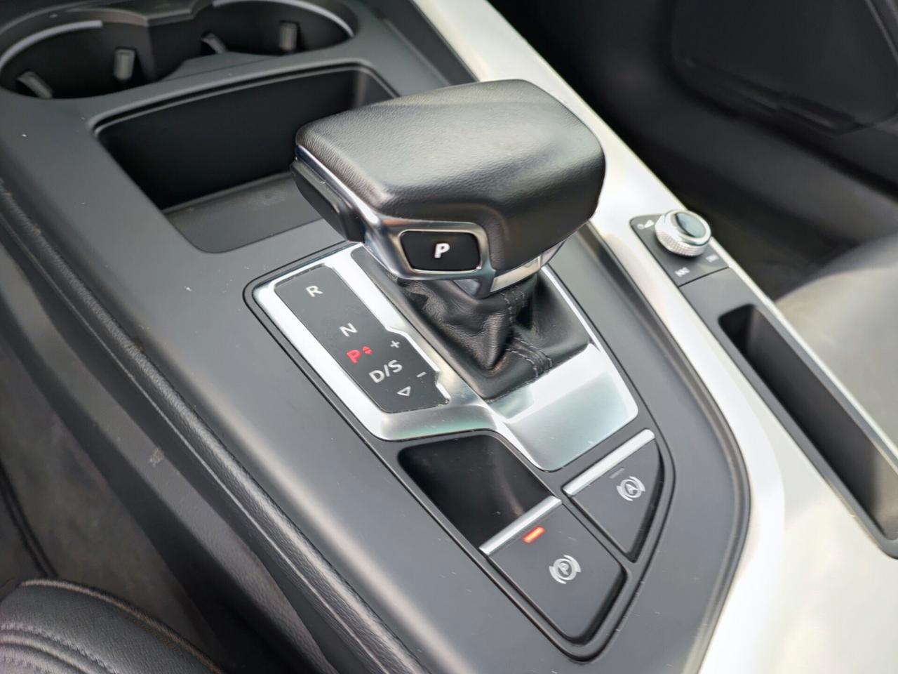 Audi A4 Avant 40 TDI quattro S tronic line edition