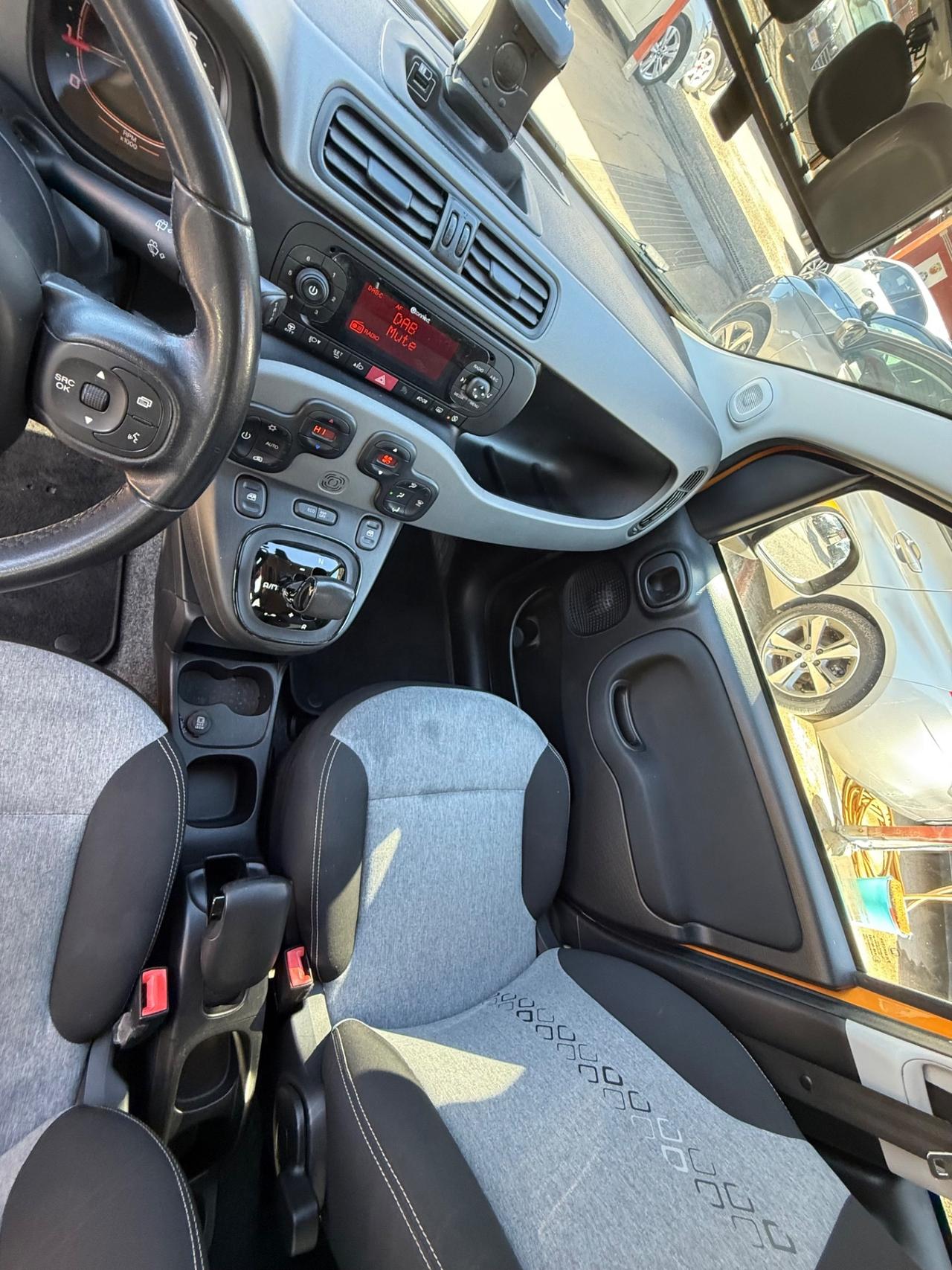 Panda 0.9 Turbo-AUTOMATICA-Lounge-unipro-E6