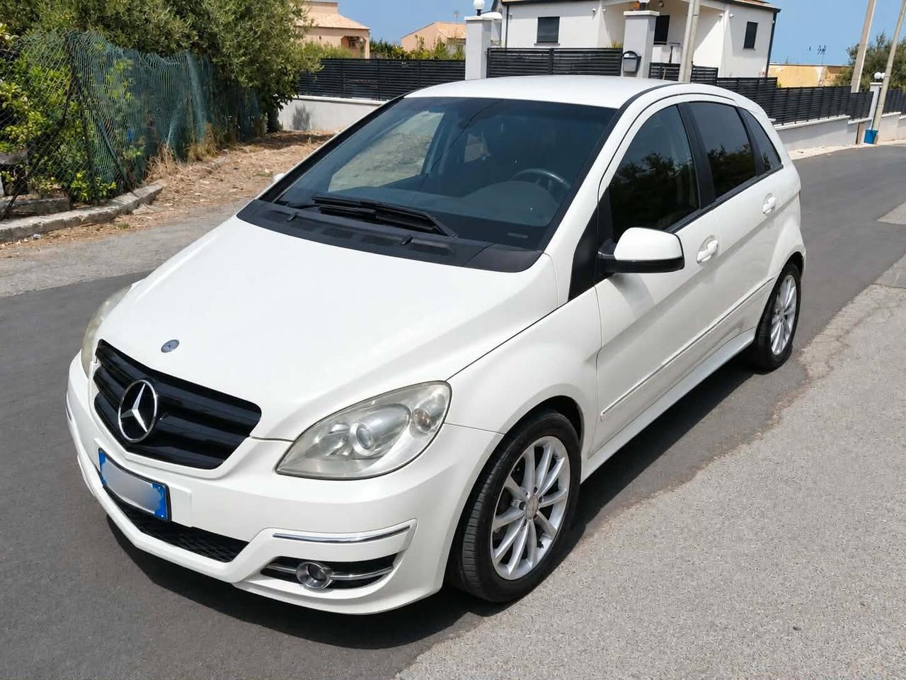 Mercedes-Benz Classe B 180 CDI Restyling 109 CV NUOVA