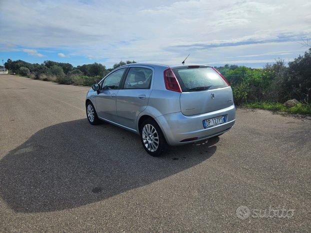FIAT GRANDE PUNTO