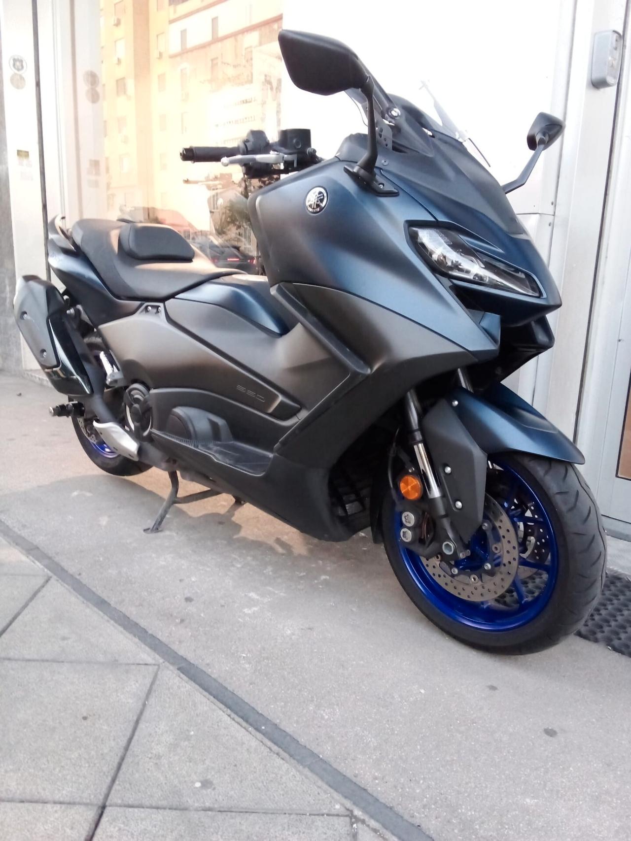 Yamaha TMAX 560 ICON BLU