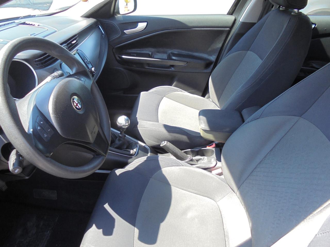 Alfa Romeo Giulietta 1.6 JTDm-2 105 CV Exclusive