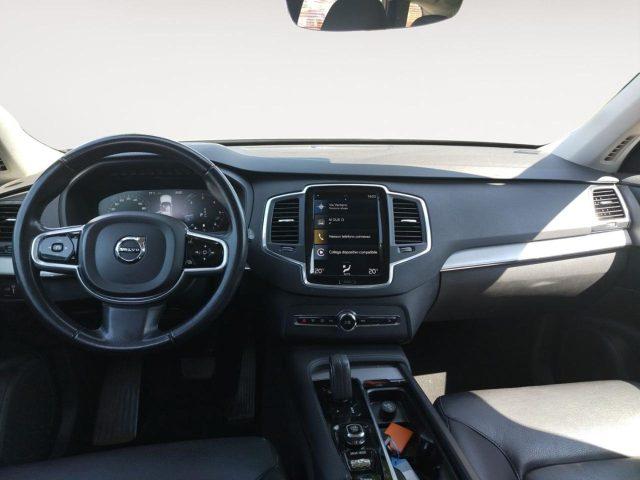 VOLVO XC90 B5 (d) AWD Geartronic 7 posti Momentum