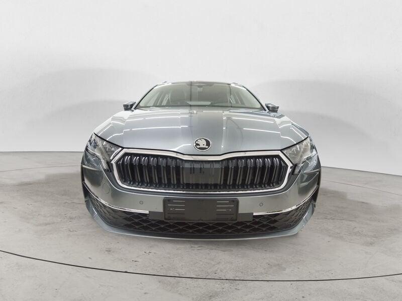 Škoda Octavia 2.0 TDI 150 cv EXECUTIVE DSG NUOVA DA IMMATRICOLARE!