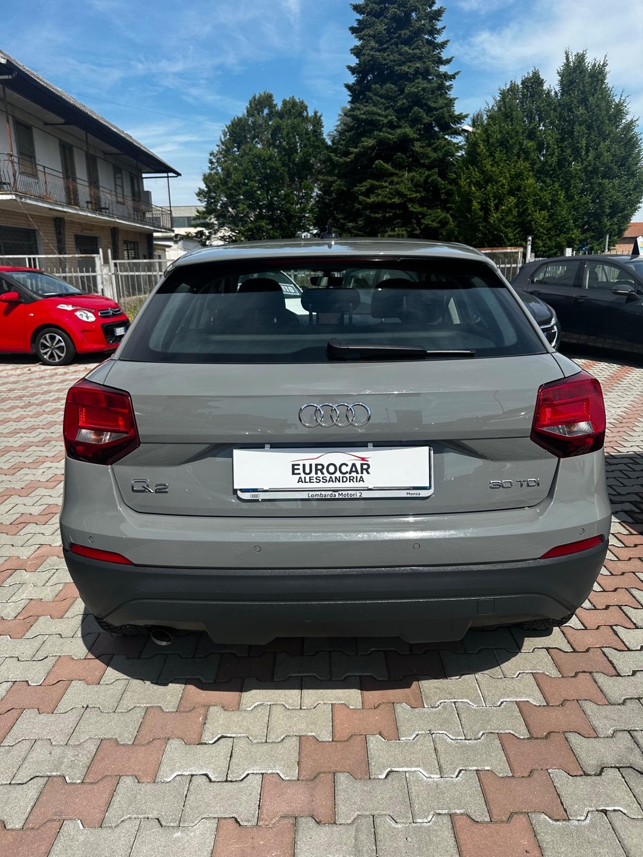 Audi Q2 30 TDI Business Design