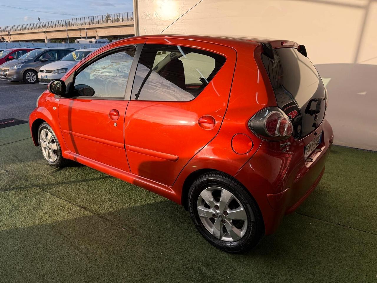 TOYOTA AYGO 1.0 BENZINA 70CV (5 PORTE)