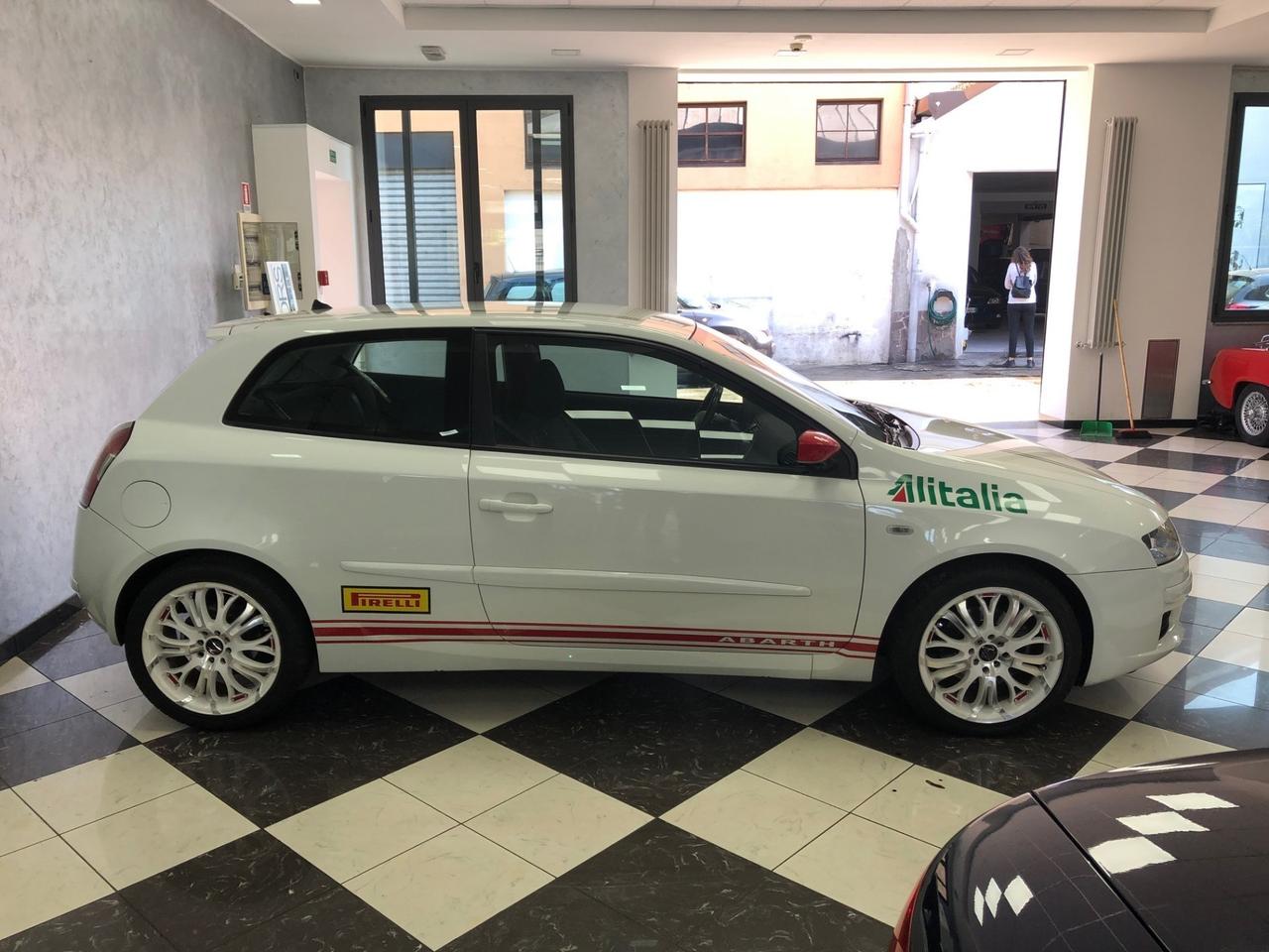 Fiat Stilo FIAT STILO 2.4 ABARTH SALESPEEED 3PT