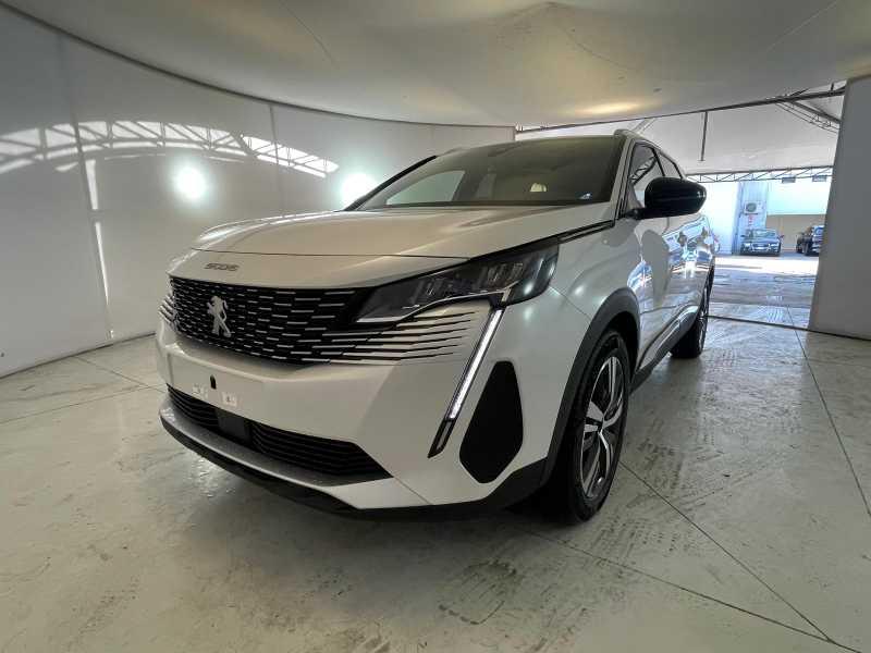 PEUGEOT 5008 Hybrid 136 e-DCS 6Â  ALLURE PACK