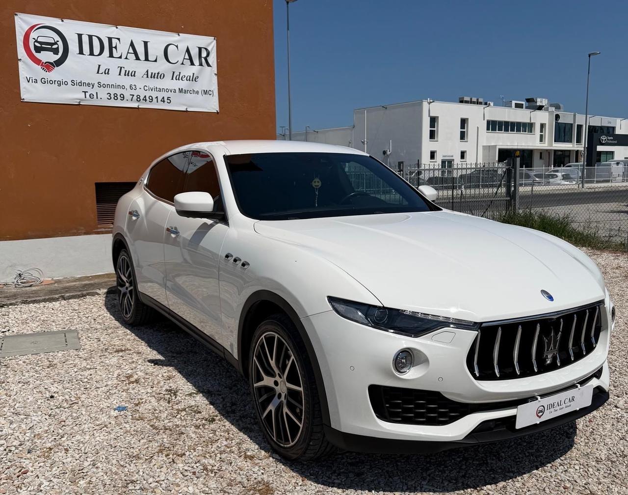 Maserati Levante V6 Diesel 275 CV AWD Granlusso