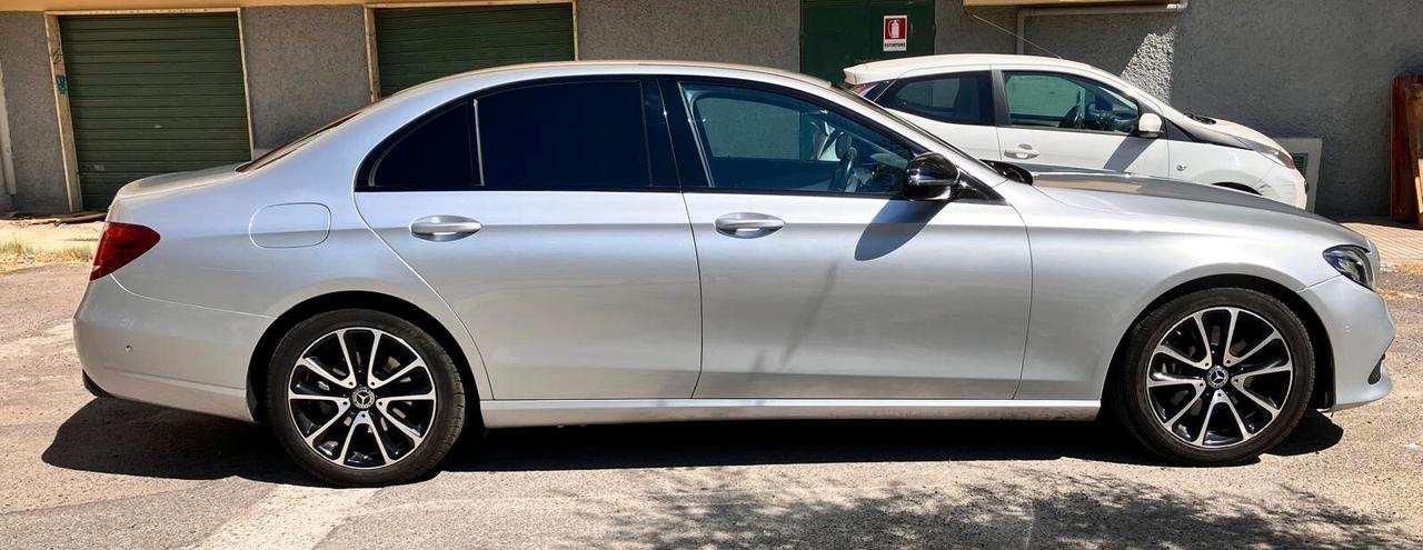 Mercedes-benz E 220 d 4Matic Auto Business Sport