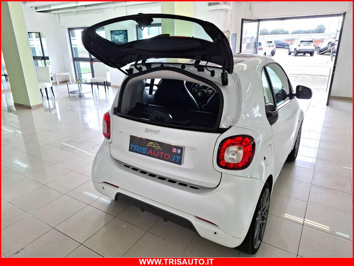 SMART Fortwo 90 0.9T Twinamic BRABUS Style NEOPATENTATI (TETTO PANORAMICO+PELLE+NAVI)