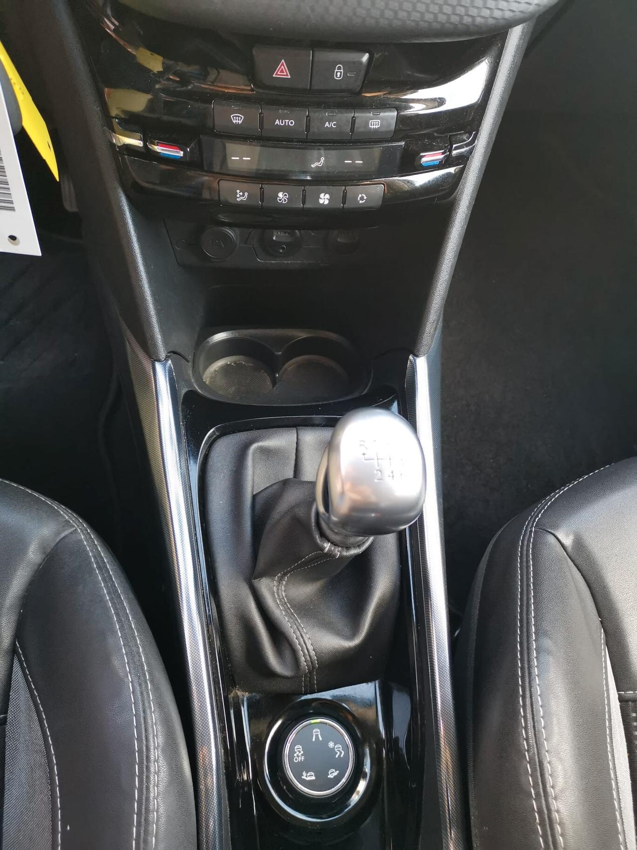 Peugeot 2008 1.6 e-HDi 115 CV Stop&Start Allure