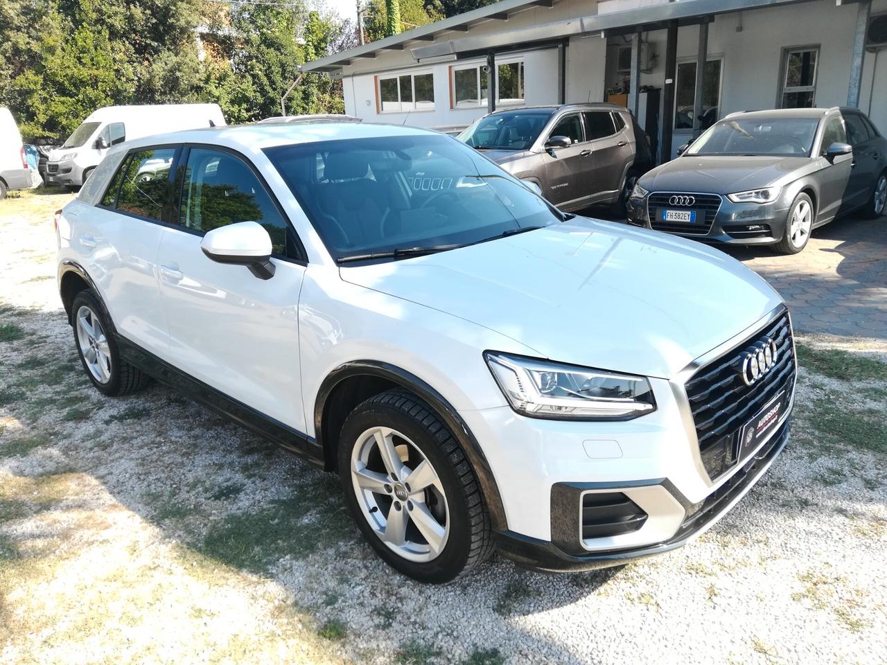 AUDI - Q2 - 30 TDI S tronic Admired - FINANZIABILE - PERMUTE