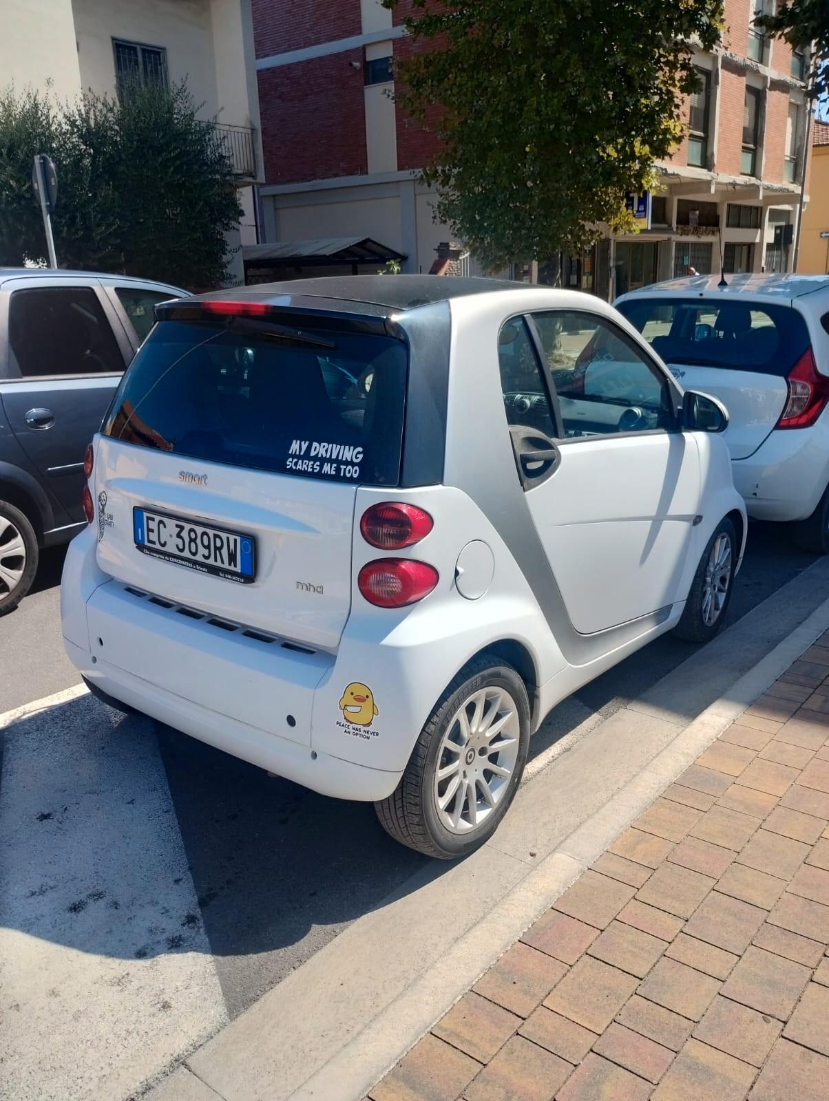 Smart ForTwo 52 kW MHD coupé White Tailor Made