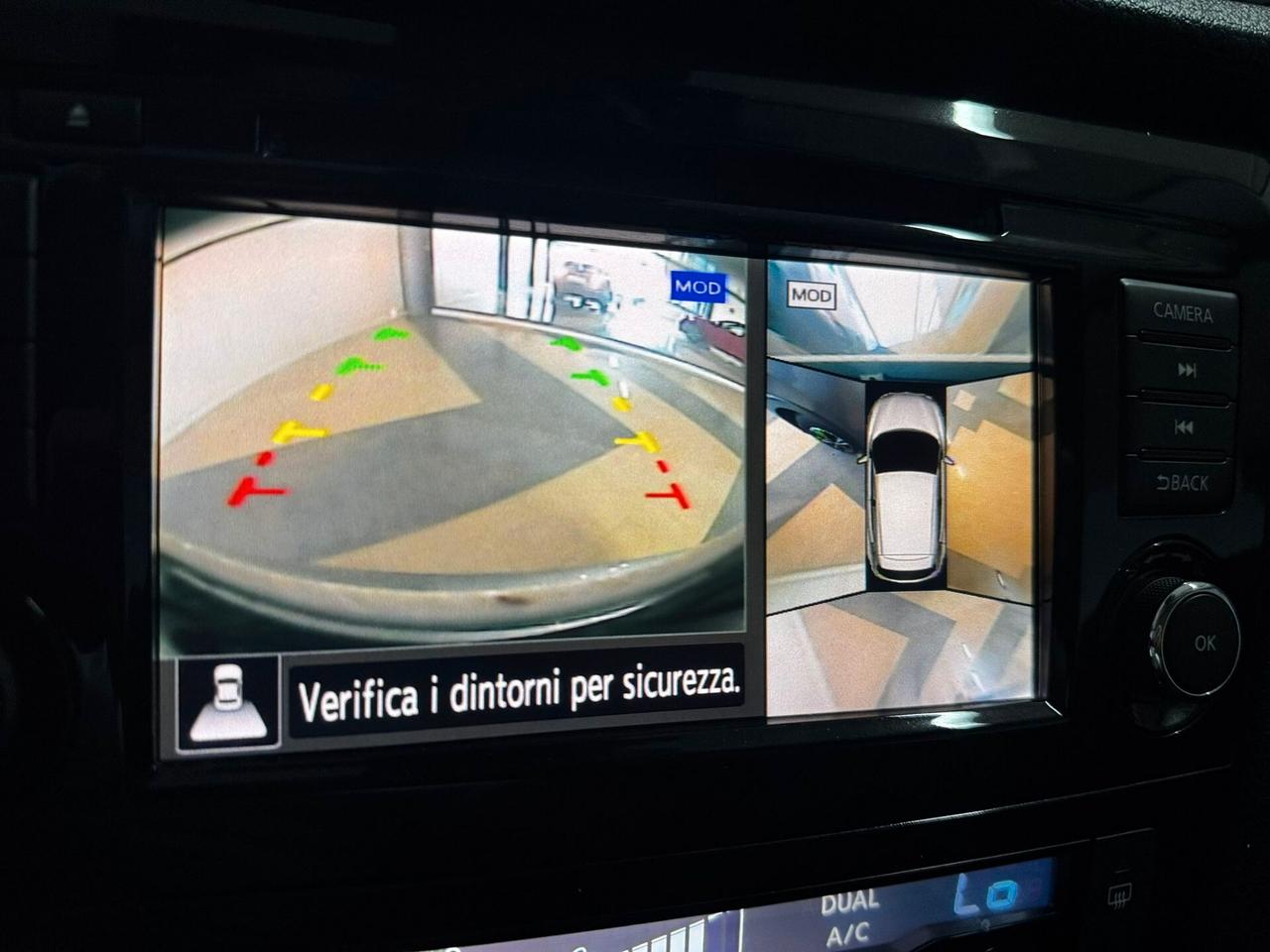 Nissan Qashqai 1.5 dCi Tekna+TETTO PANOMARICO EURO 6