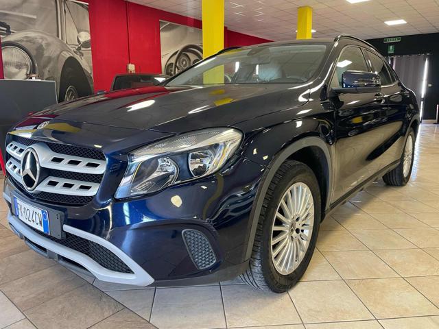 MERCEDES-BENZ GLA 180 d Automatic *E6/BLUETOOTH/USB