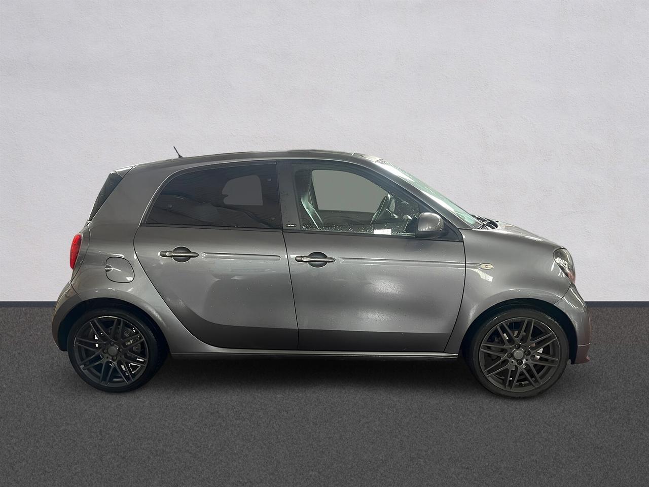 Smart ForFour Turbo Prime Brabus| da €268,00 al mese