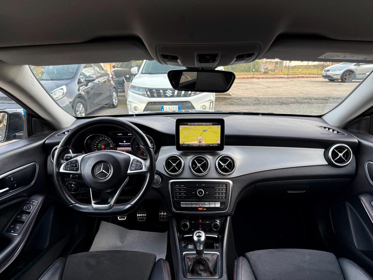 " DA VETRINA " MERCEDES CLA 200 d Automatic Premium