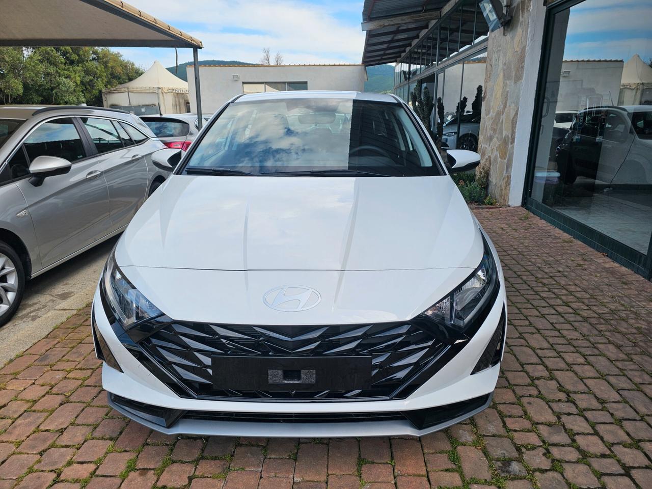 Hyundai i20 1.2 MPI MT Connectline
