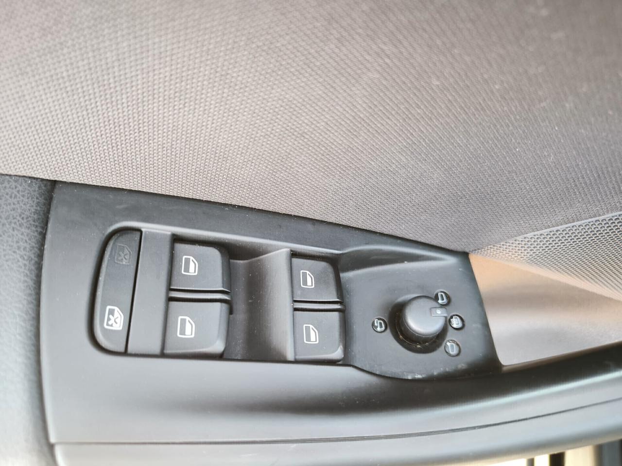 Audi Q3 2.0 TDI 150 CV S tronic Business