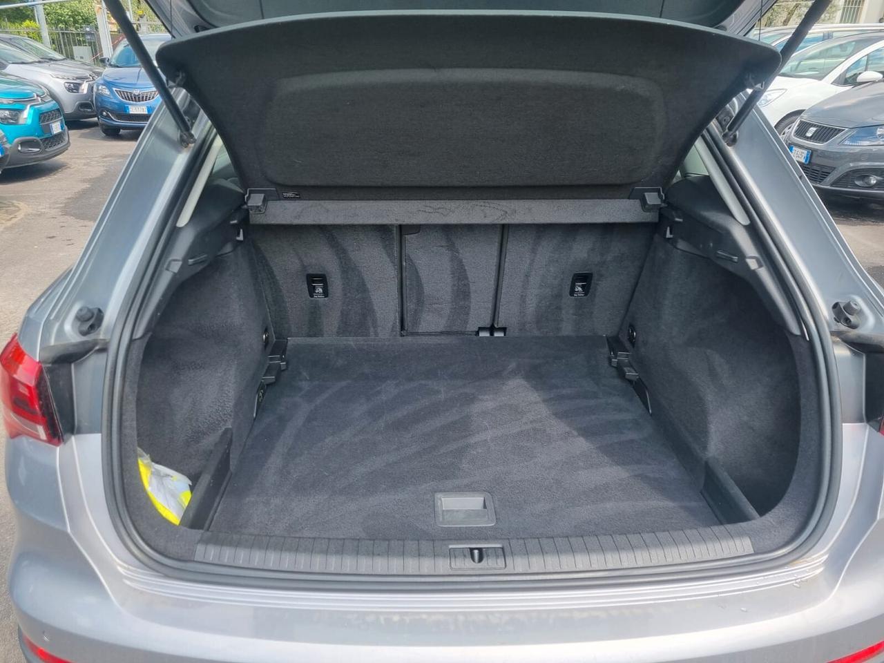 Audi Q3 35 TDI S tronic Business Advanced