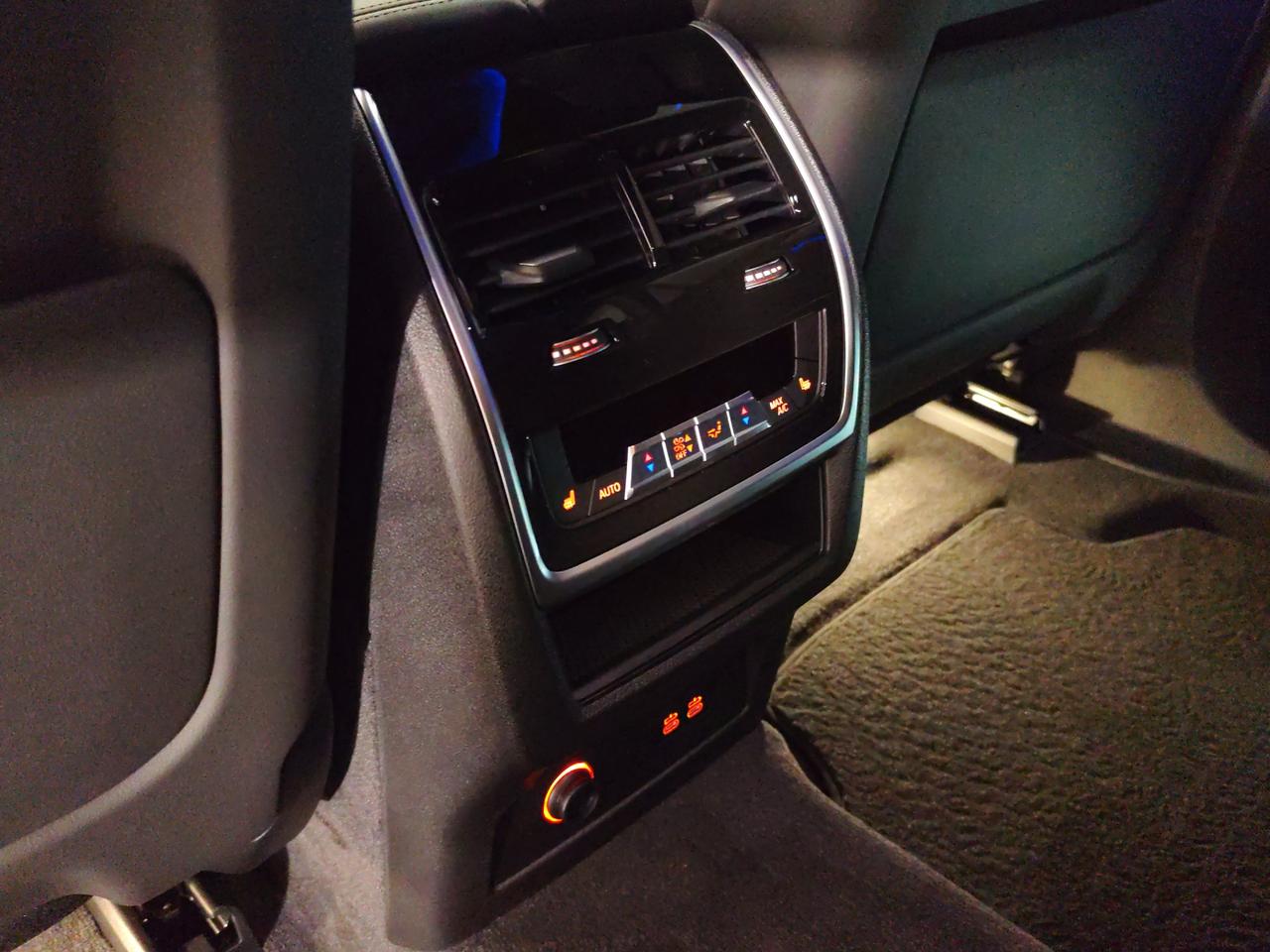 BMW XM Label