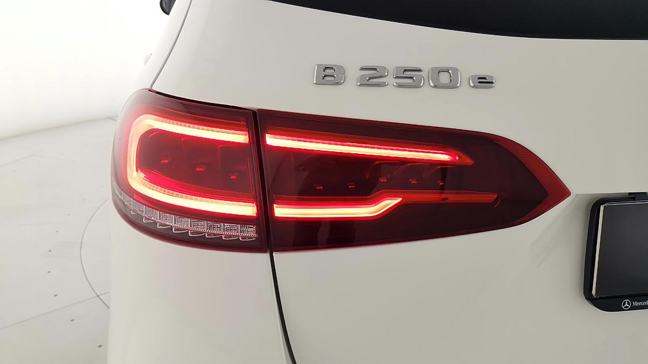 Mercedes-Benz Classe B - W247 2018 B 250 e phev (eq-power) Sport auto