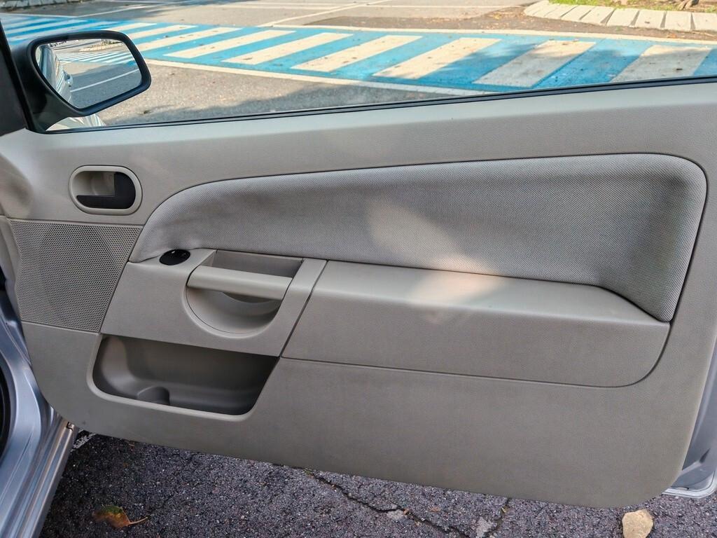 Ford Fiesta 1.4 diesel con 99.000 km