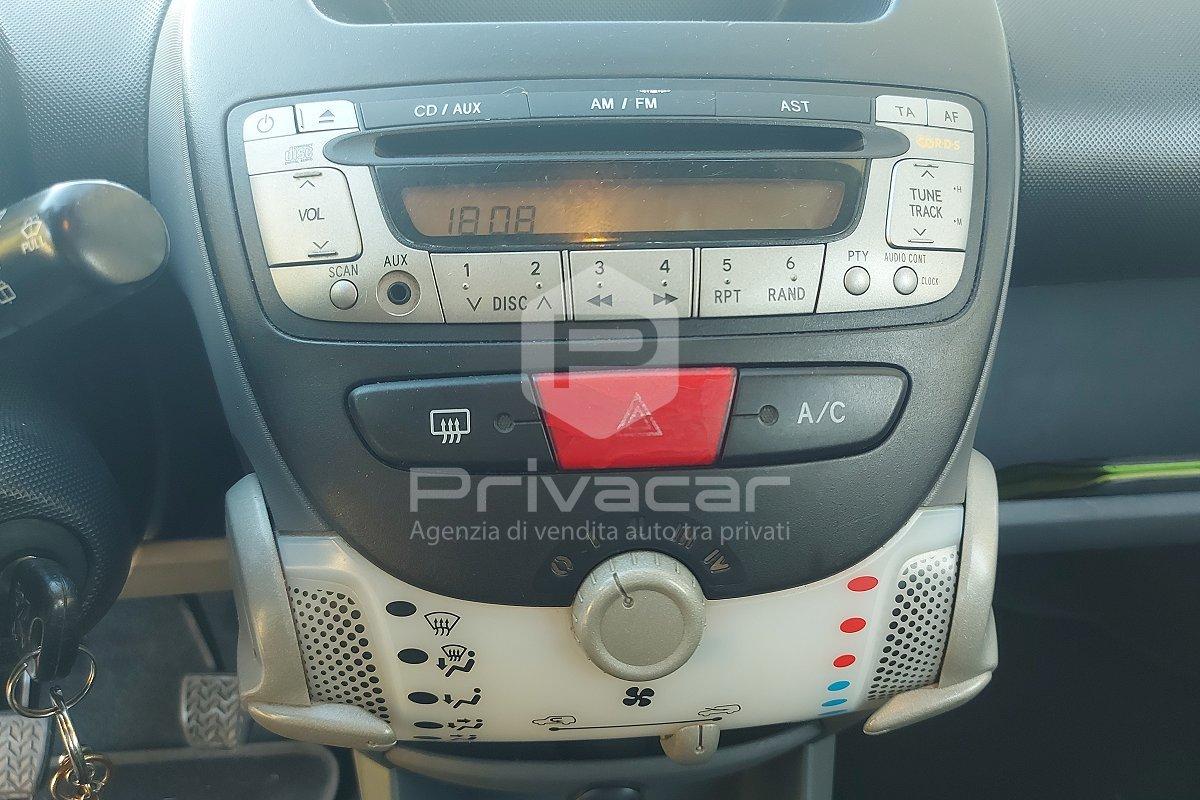 PEUGEOT 107 1.0 68CV 5p. Plaisir