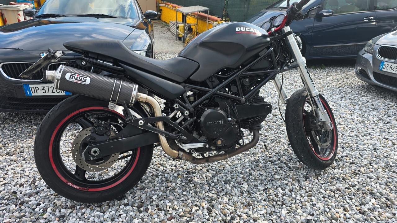 Ducati Monster 600