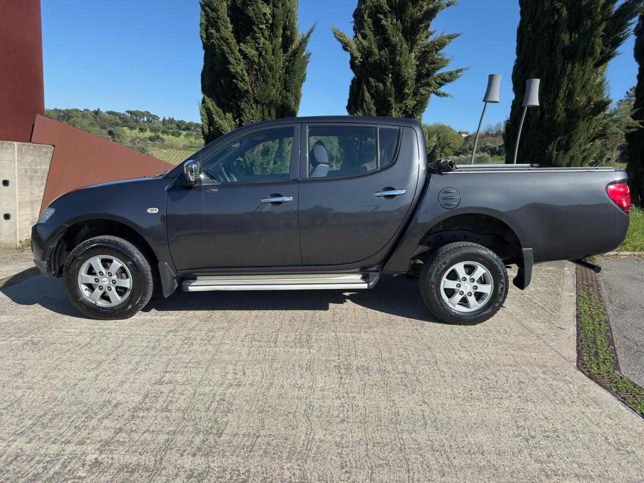 Mitsubishi L200 2.5 DI-D/178CV CC Intense Tender Chassis Fleet