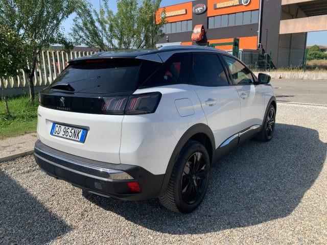 PEUGEOT 3008 BlueHDi 130 S&S Allure Pack