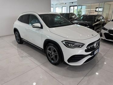 MERCEDES-BENZ GLA 200 Automatic Premium *GANCIO TRAINO*