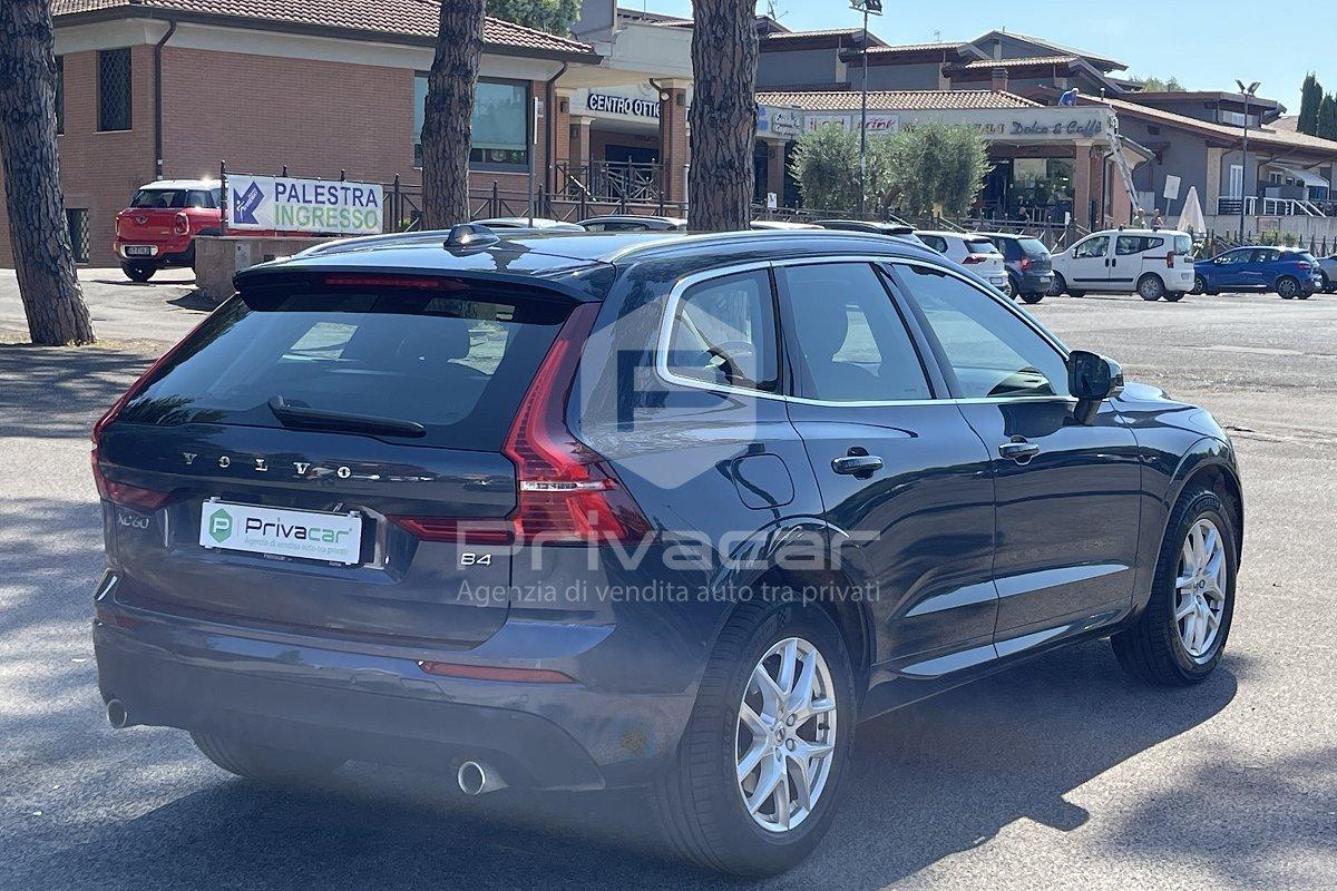 VOLVO XC60 B4 (d) Geartronic Momentum Pro